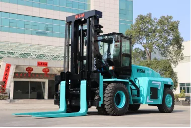 Вилковий навантажувач зі збалансованим літієвим акумулятором